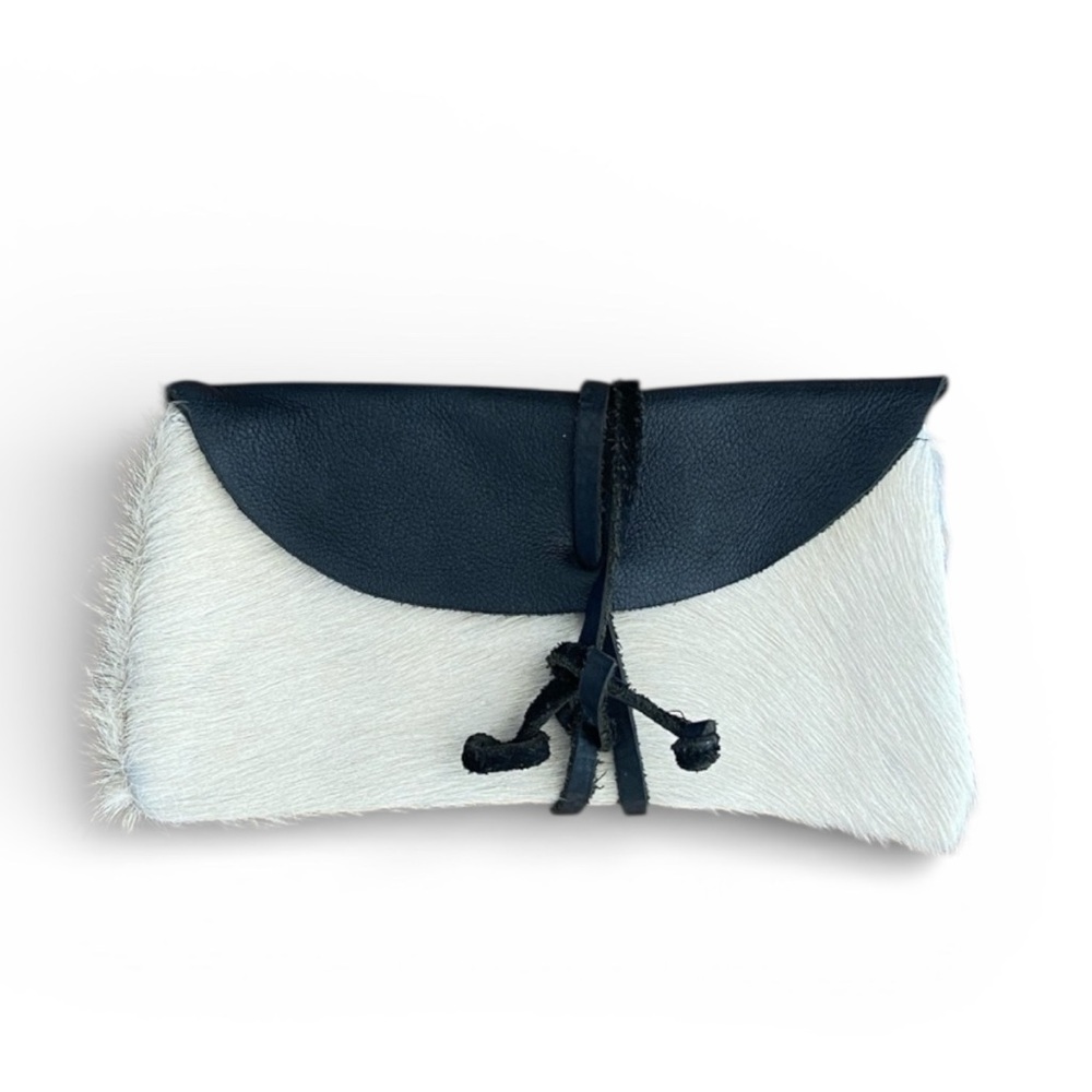 Vaalbara Wrap Pouch